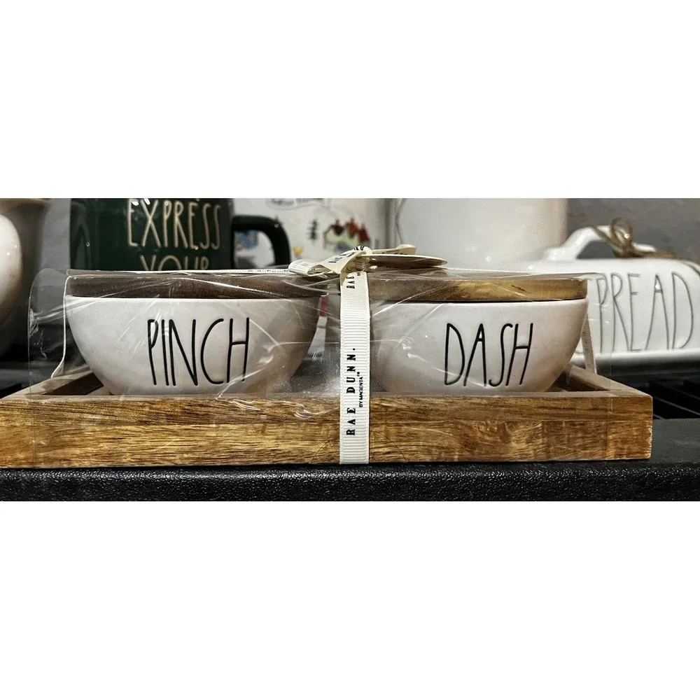 Rae Dunn Pinch & Dash Bowls Set with Wooden Lids and Wooden Tray